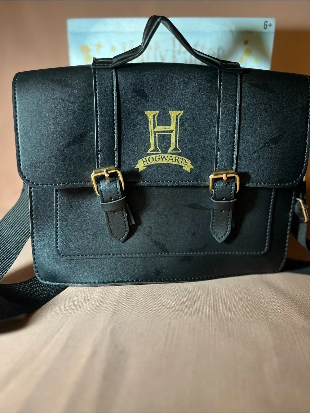 Hogwarts Black Crossbody Satchel Bag with Gold Emblem & 3D puzzle